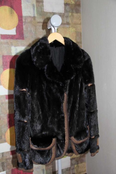 Норковая шуба черная