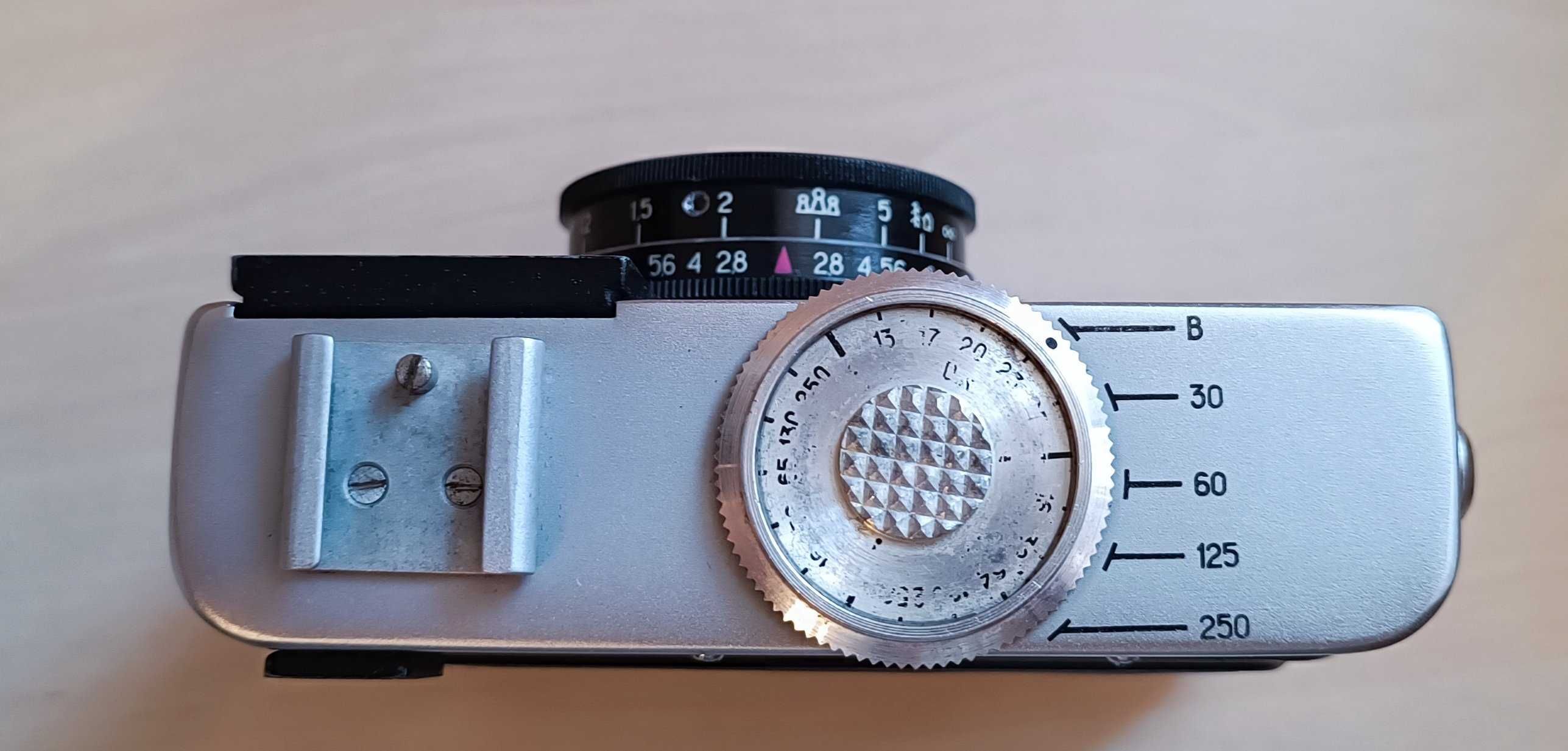 Ретро фотоапарат Чайка 2М