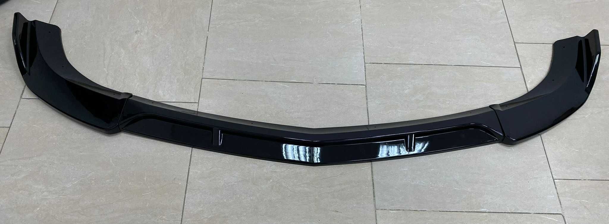 Преден лип за мерцедес ц в204 амг / Mercedes w204 lip spoiler