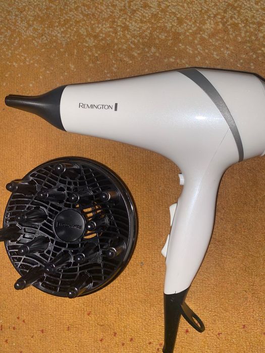 Сешоар Remington AC8901 HYDRAluxe