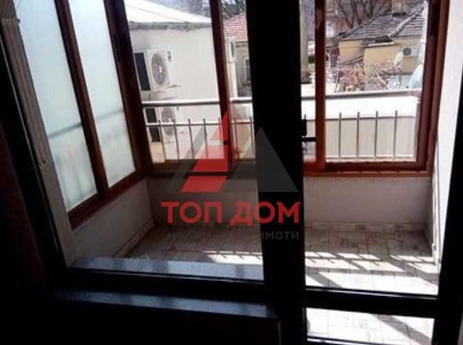 Дава се под наем Двустаен апартамент в Варна, Завод Дружба - 65 кв.м за 459 € - Снимка #7