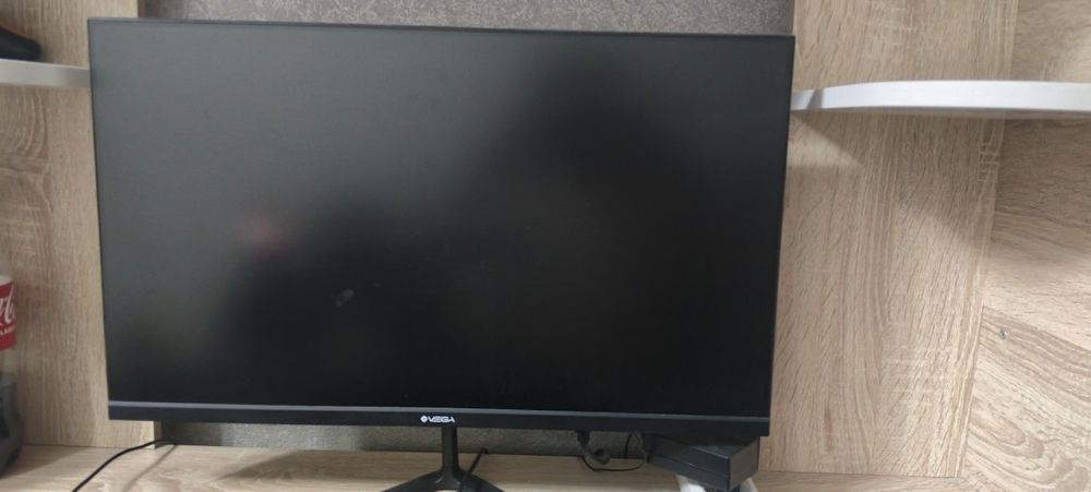 Монитор Vega 75Hz