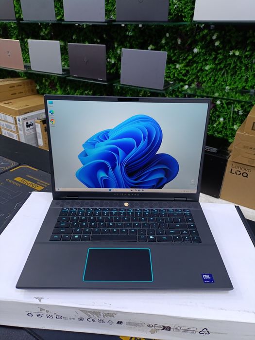 Dell Alienware 16