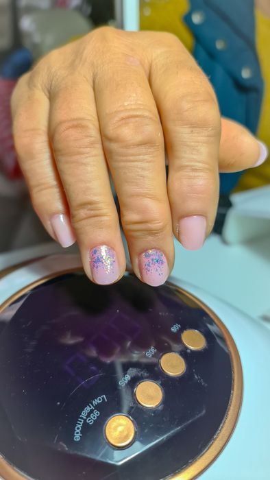 Unghii   cu    gel
