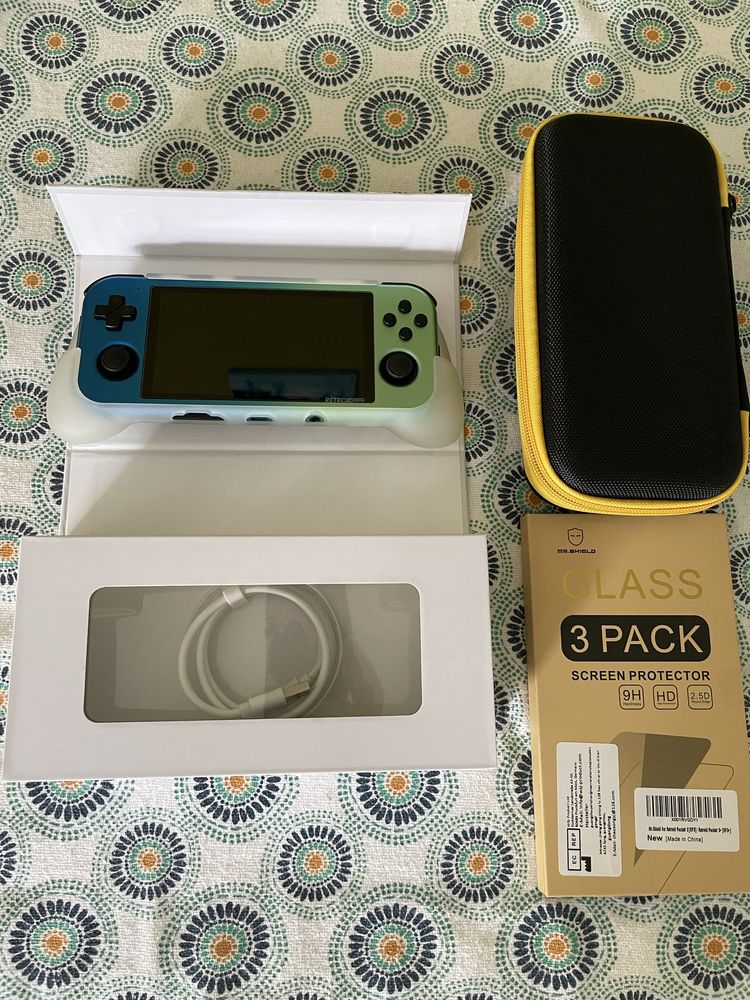 Retroid Pocket 3+ Metal Edition