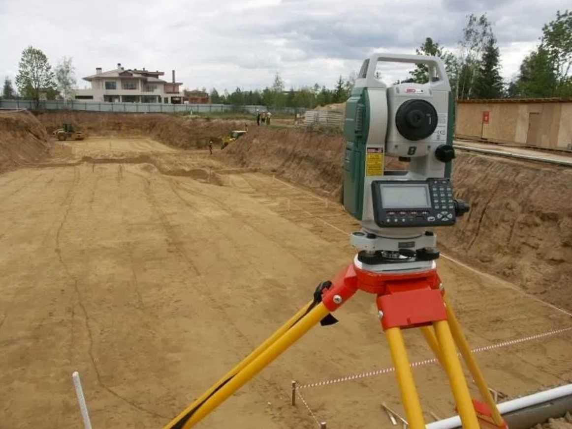 Геодезист, Топосъемка, Разбивка. Определение границ участка