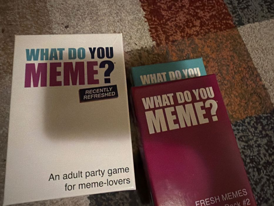Joc de societate what do you meme+2 extensii