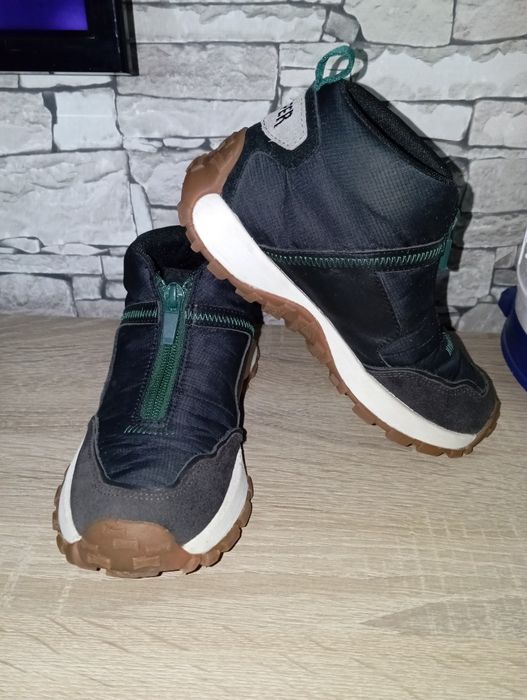 Непромокаеми спортни обувки Camper