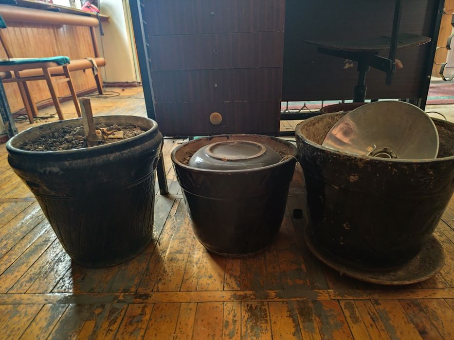 Горшки для цветов, большие и маленькие в ассортименте, качественные