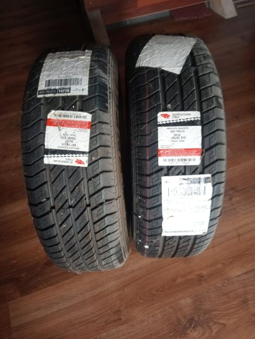 Anvelope iarna 4x r14 cu jante 2x r15