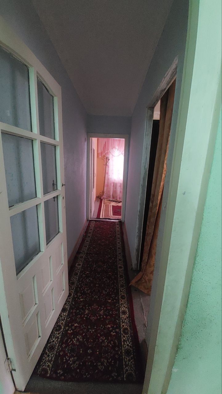 2 xonali kvr ijaraga beriladi. Moʻljal : Sentralni apteka