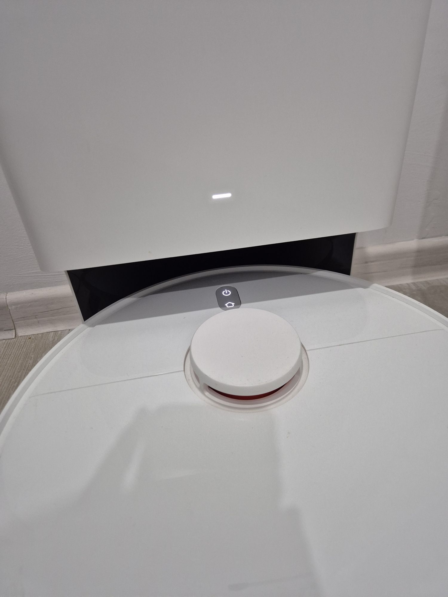 Робот-пылесос "Xiaomi Robot Vacuum X10"