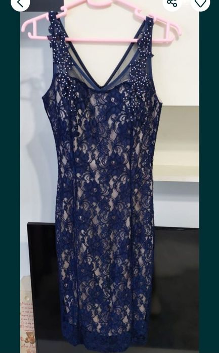 Rochiță elegantă dantela 36