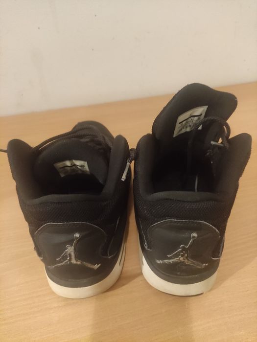 Adidași jordan originali
