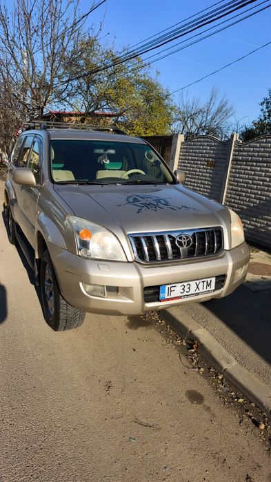 Vând Toyota Land Cruiser 120