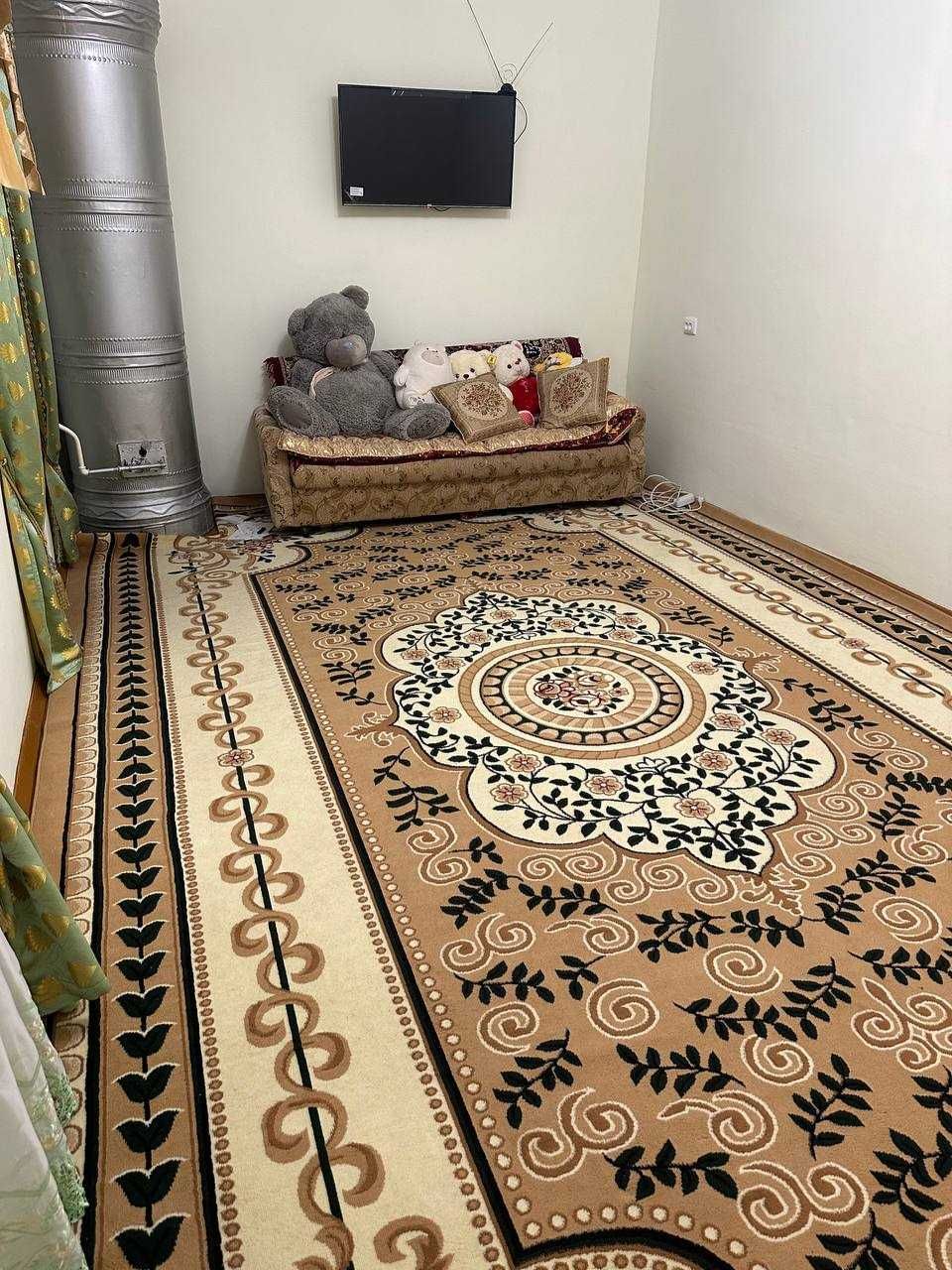 Eski shaharda xovli sotiladi barcha jixozlari bilan 200kvmetr