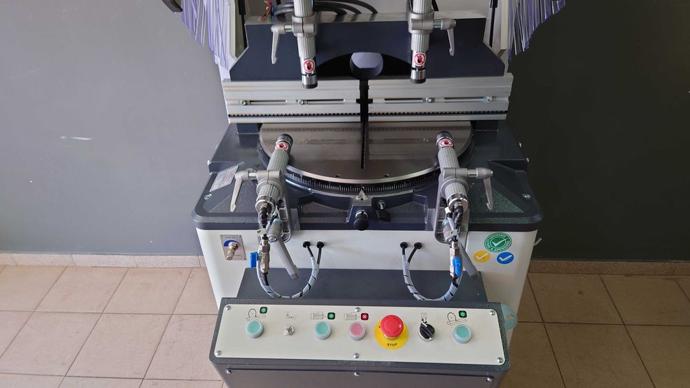 METEOR 420  Masina de debitat automata cu taiere de jos in sus Ø 420mm