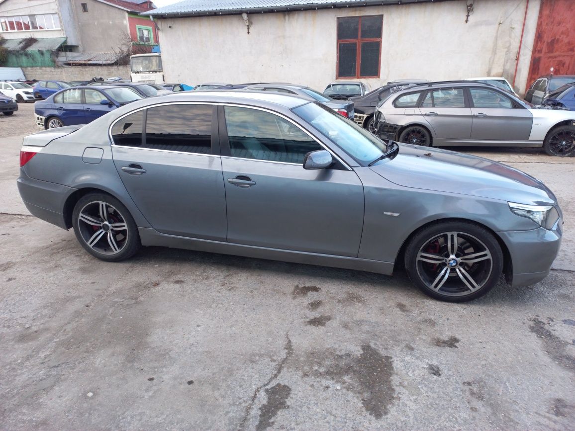 Piese auto BMW e60 520d lci volan stanga