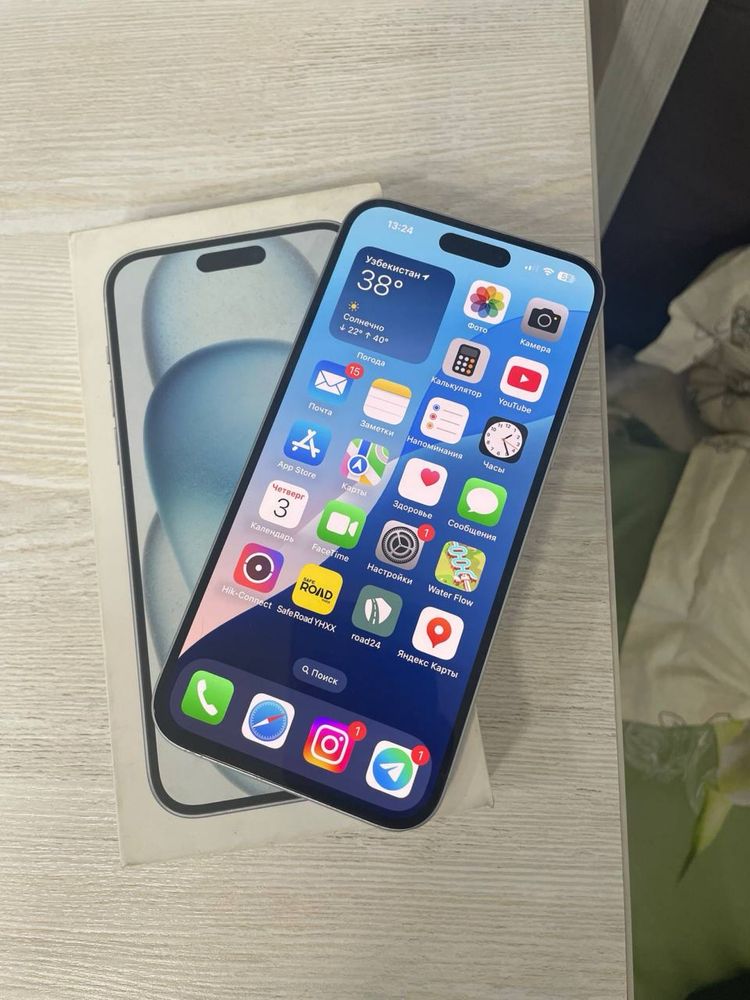Iphone 15 plus White