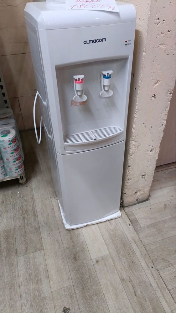 кулер для воды!!!
