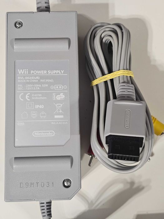 Consola Nintendo Wii Neagra + Motionplus inside RVL 001 EUR