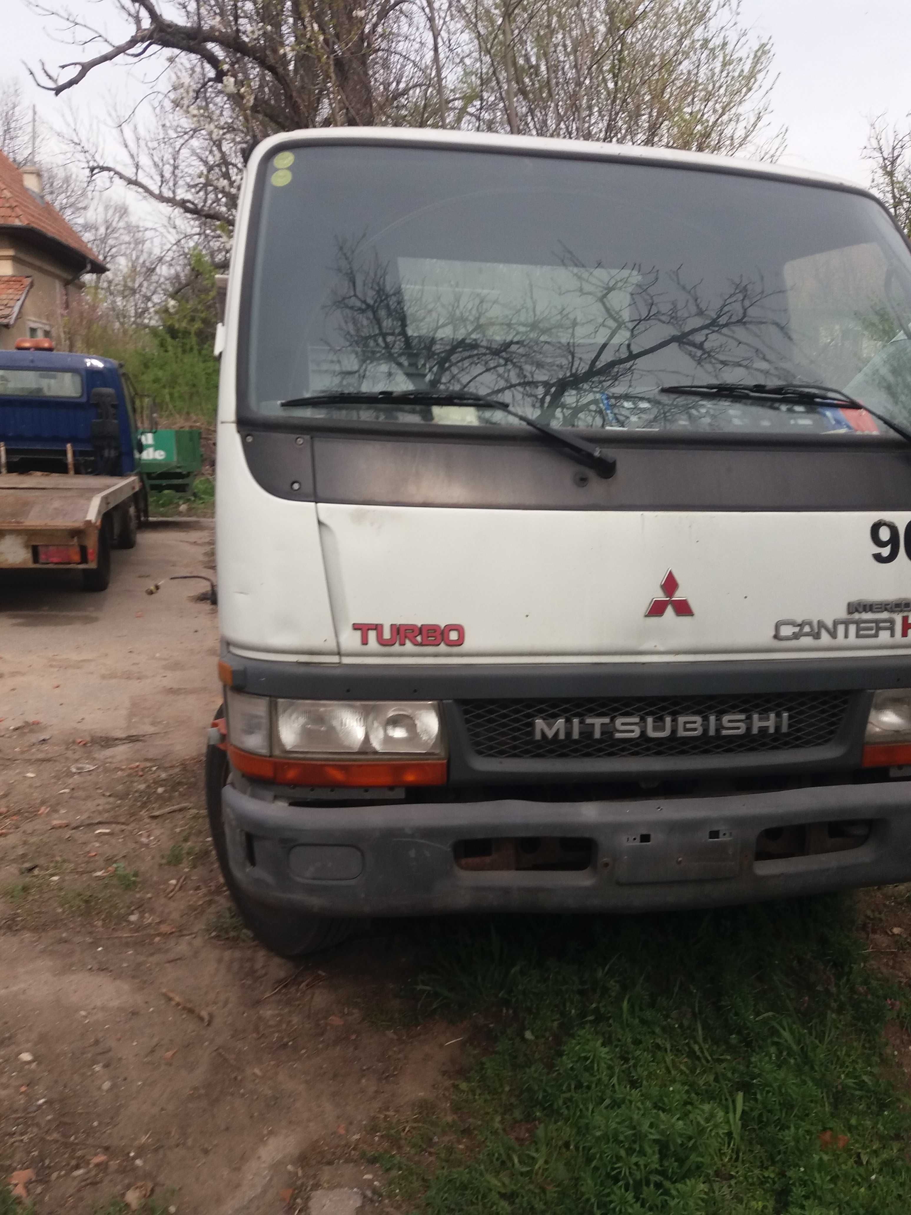 Motor mitsubishi canter