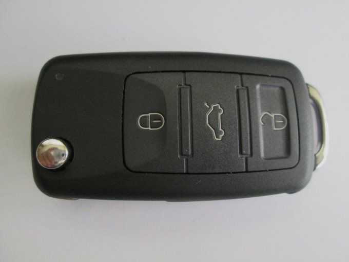 Ключ за VW Touareg/Phaeton комплект (434 MHz)!