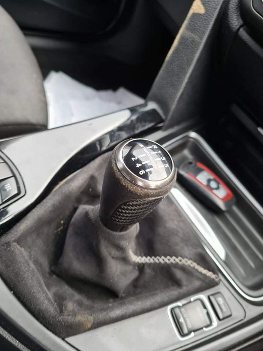 BMW F30 318D 143кс ръчка седан НА ЧАСТИ!