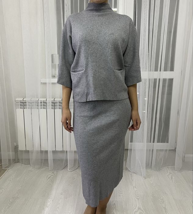 Костюм трикотажный, в отличном состоянии