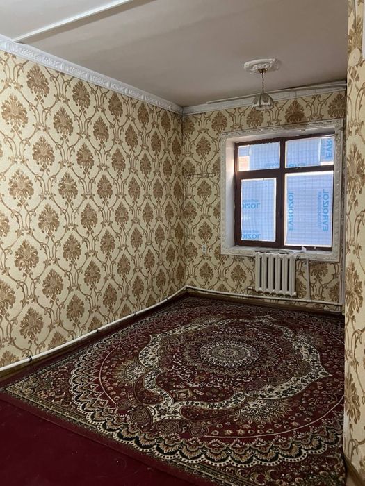 1 хонали 1-қаватда кв сотилади ор: Конечка