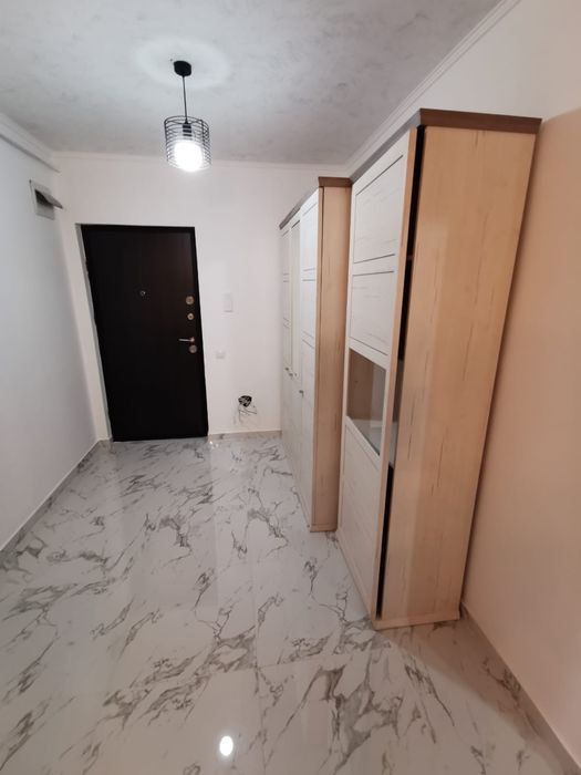 Inchiriez Apartamente