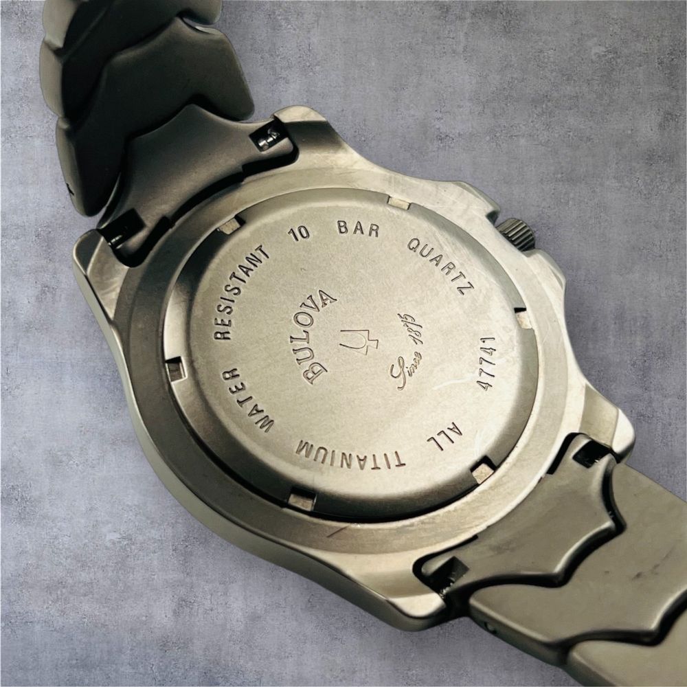 Bulova Titanium WR 100 мъжки часовник