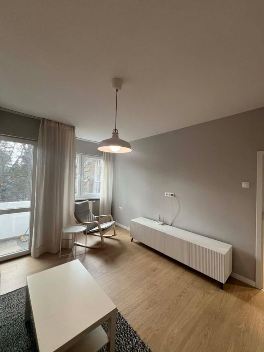 Дава се под наем Двустаен апартамент в София, Лозенец - 75 кв.м за 800 € - Снимка #3