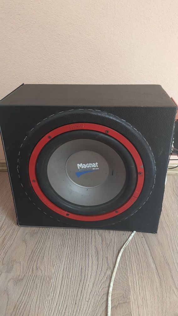 Subwoofer de vânzare și set profesional cabluri montare