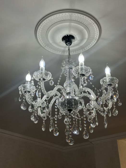 3 люстры и 1 бра