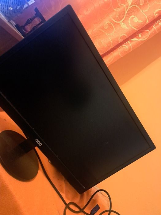 Monitor AOC E970S – 18.5 inch, funcționează perfect