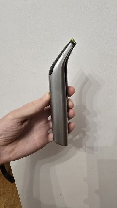 Aparat de ras Philips OneBlade Pro QP6620/20