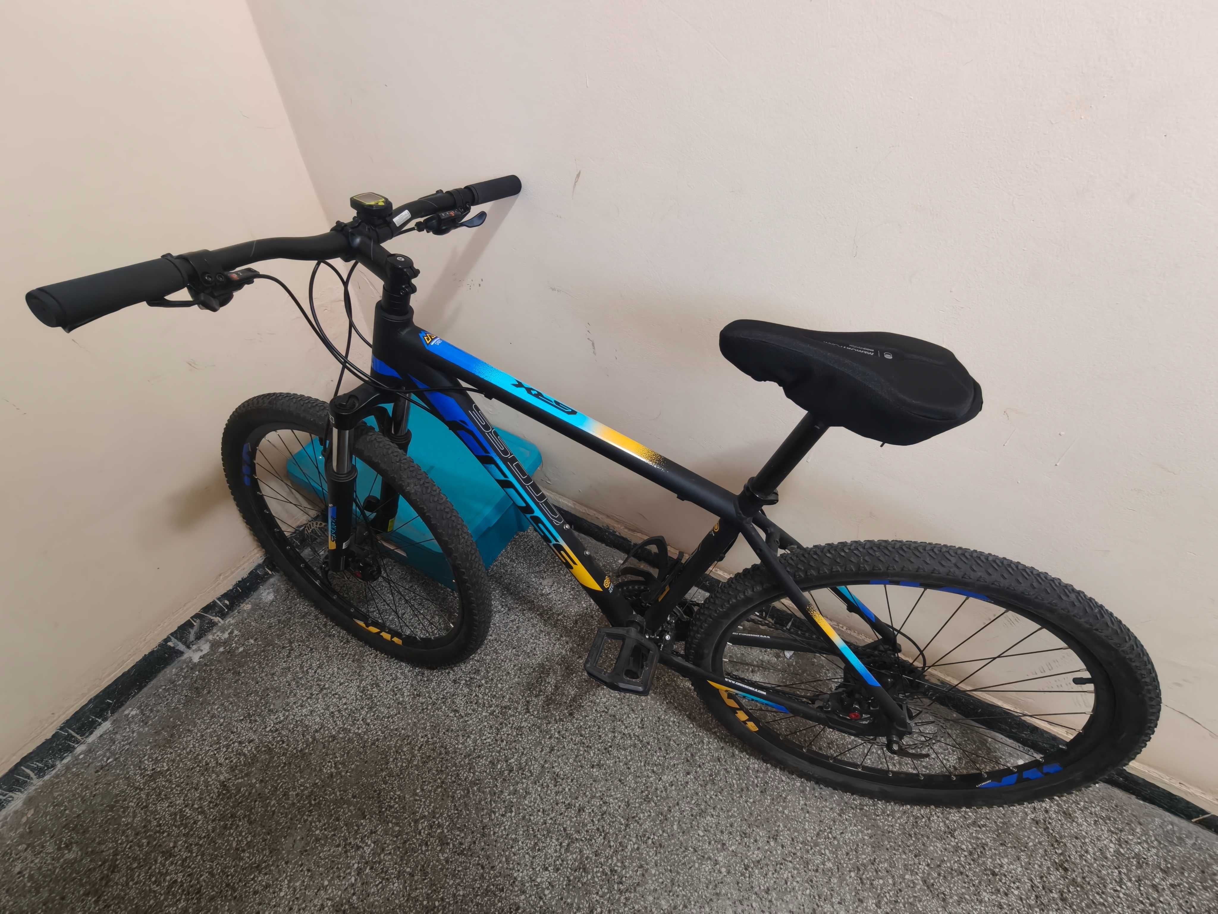 продавам Cross GRX 8 27.5 планински велосипед