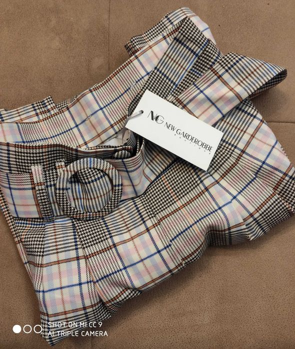 Бутиков панталон розово каре by Adelina Soltariyska, нов с етикет