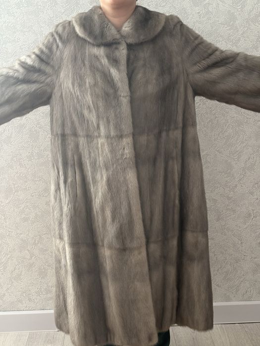 Продам норковую шубу