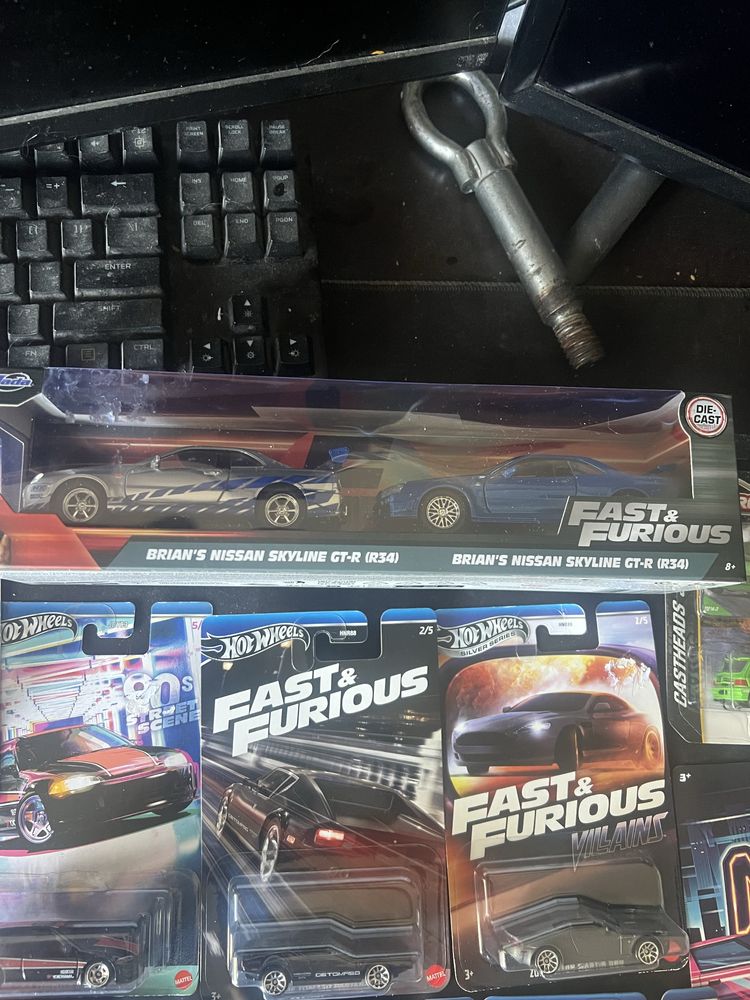 Метални колички hotwheels