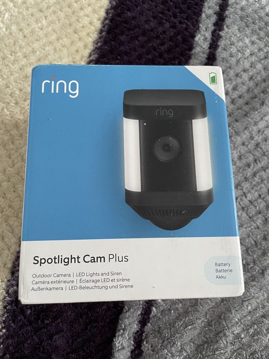 Camera de supravechere RING Spolight Cam Plus Outdoor, Noua - Sigilata