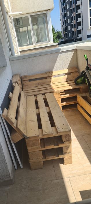 Set de banci din paleti pentru balcon/curte