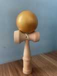 De vânzare kendama aproape nouă