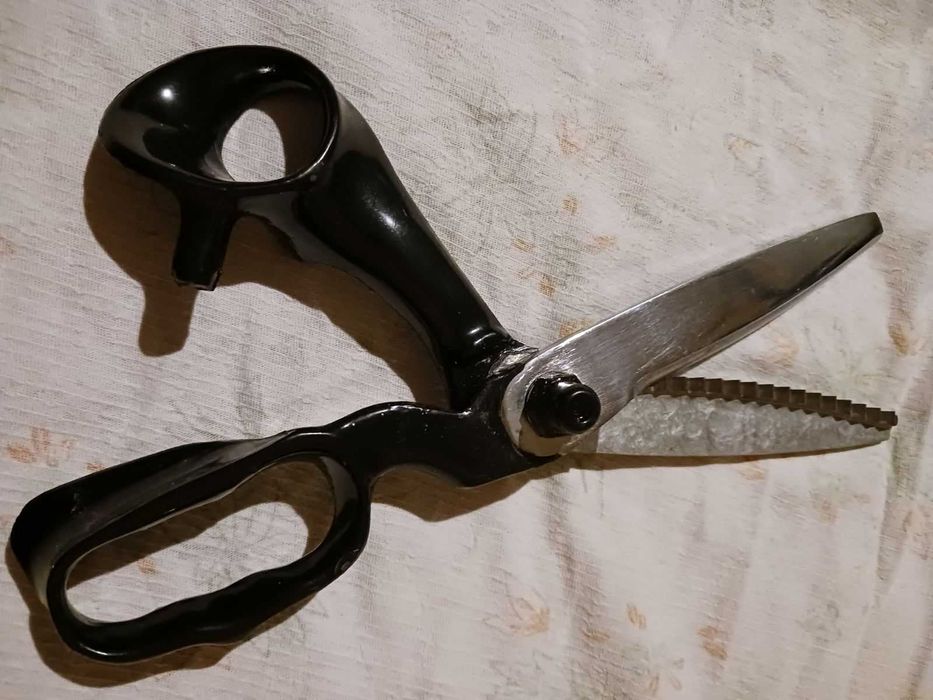 Руска шивашка ножица Зиг-заг.