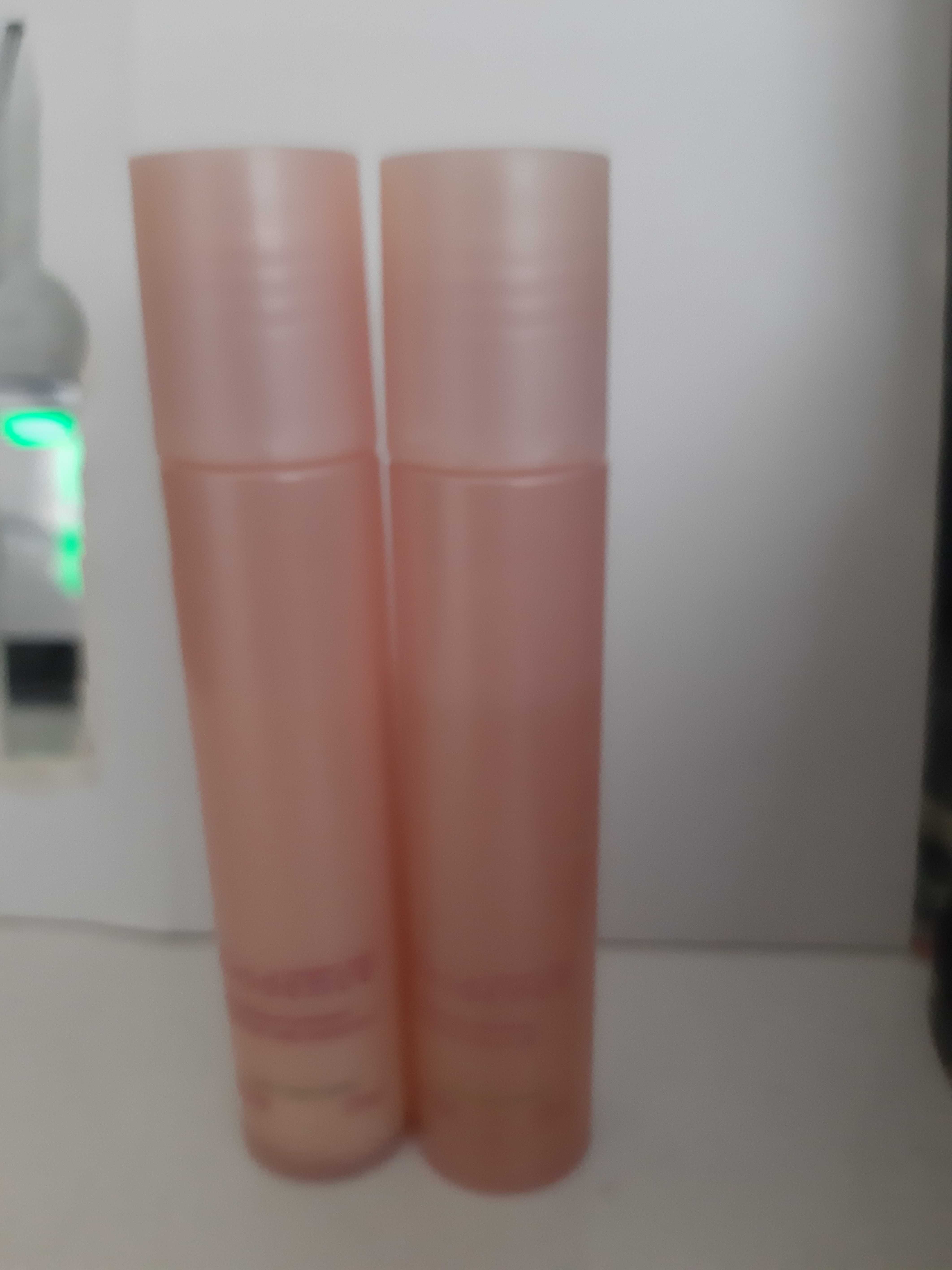 Set comme une evidence Lapte parfumat pentru corp si gel de dus
