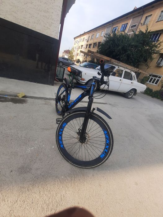 Moshina olganligim sababli sotyapman.hamma joyi yangi