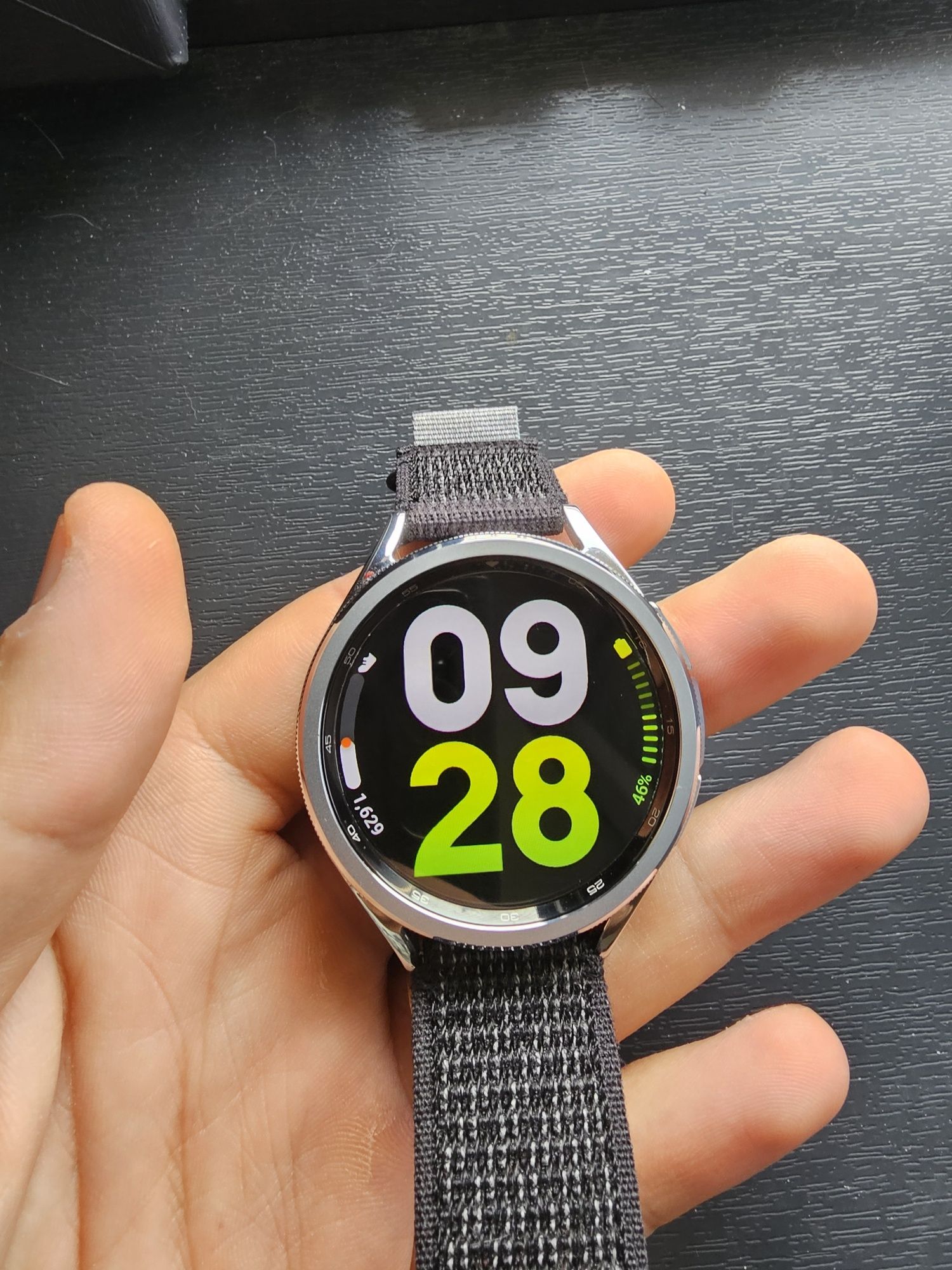Smartwatch Galaxy Watch6 Classic 47mm Bluetooth Argintiu