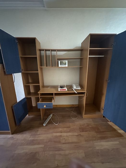 Срочно продам Шкаф для компьютера