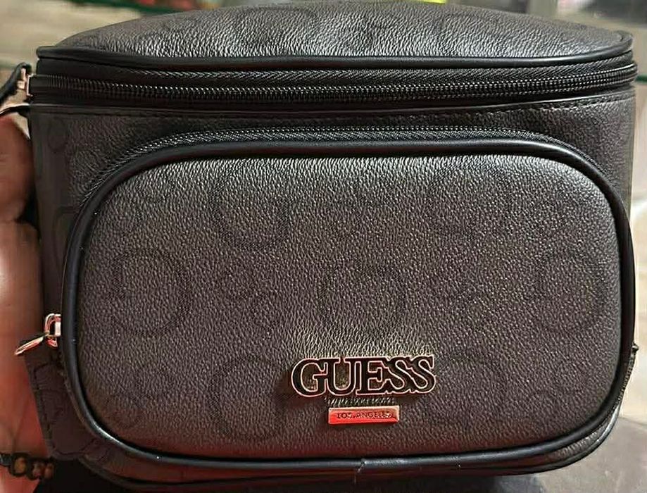 Дамска чанта Guess ОРИГИНАЛ
